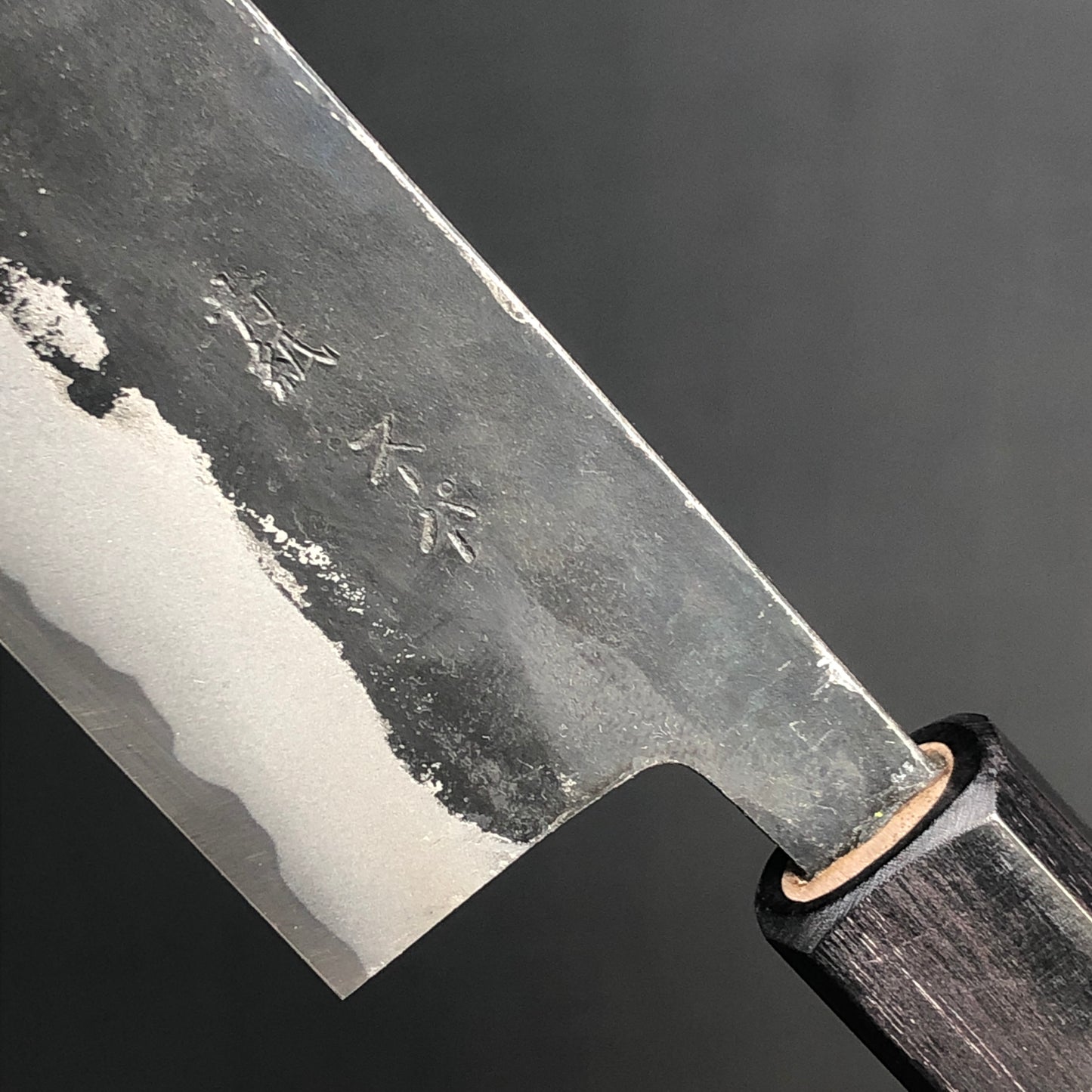 Kiritsuke Kurouchi 180 mm (7.1 in) Aogami Super Walnut Octagonal Double-Bevel