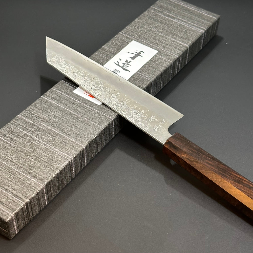 
                  
                    Bunka 170 mm (6.7 in) Silver#3 
                  
                
