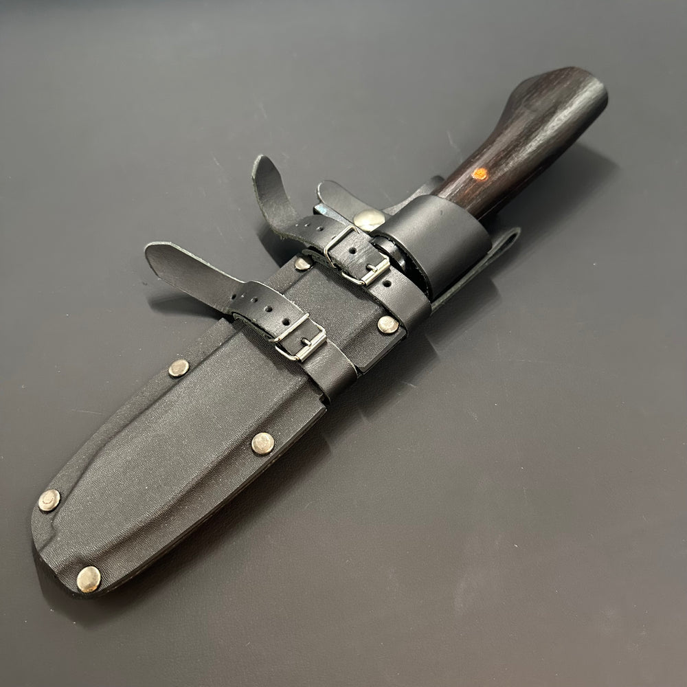 
                  
                    Outdoor Knife (w/Sheath) Blue#2 
                  
                