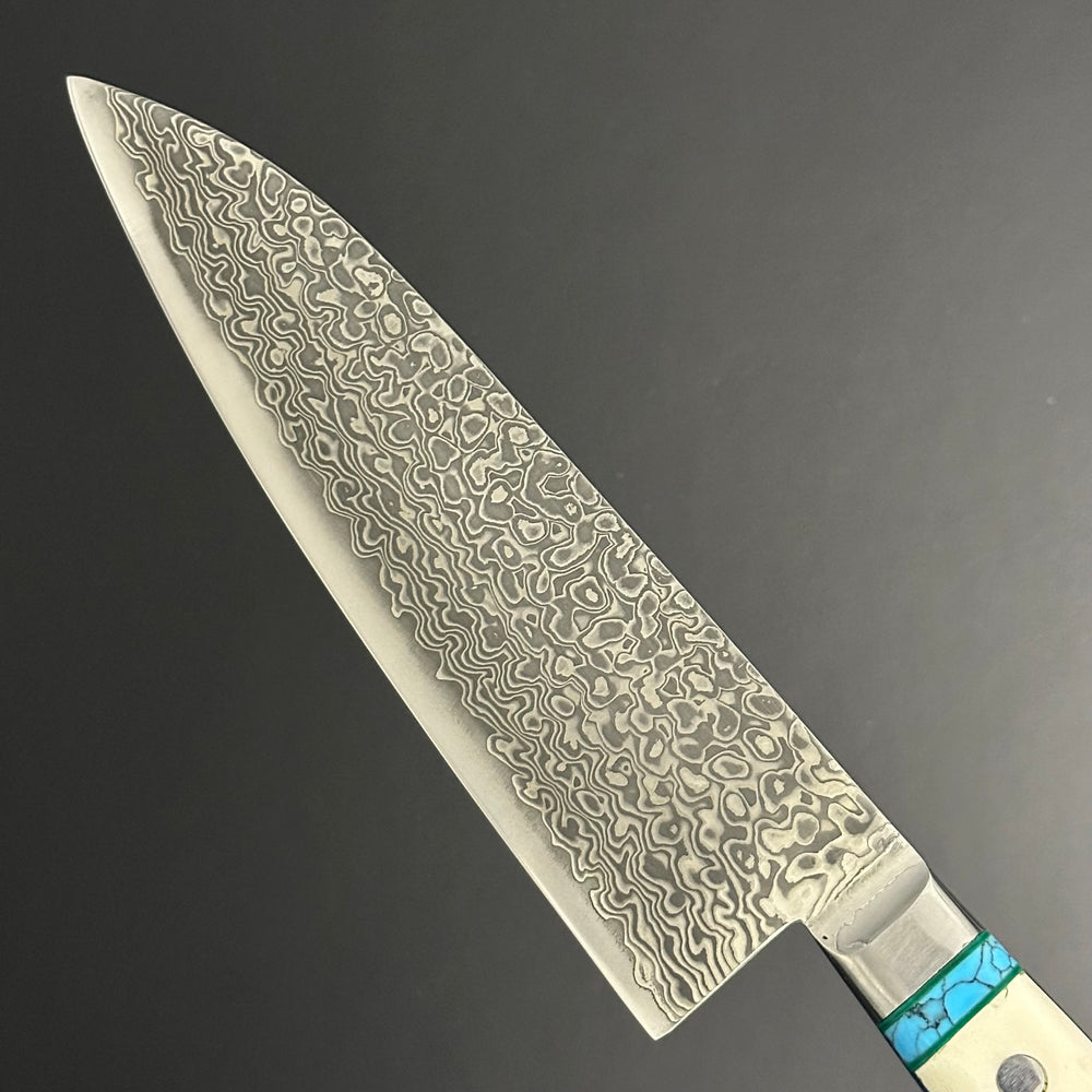 
                  
                    SC Santoku 180mm (7in) VG10 Stainless Steel 33 Layers Damascus Double-Bevel Stag Handle
                  
                
